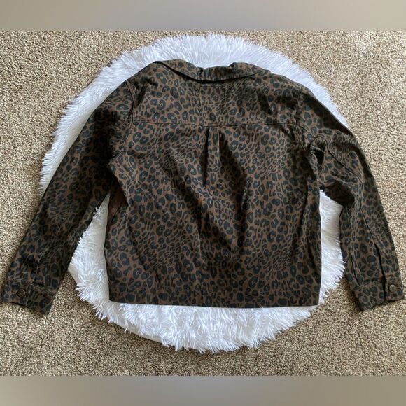 Sanctuary Animal Print Jacket Womens Size Medium Missing Button - Picture 2 of 7